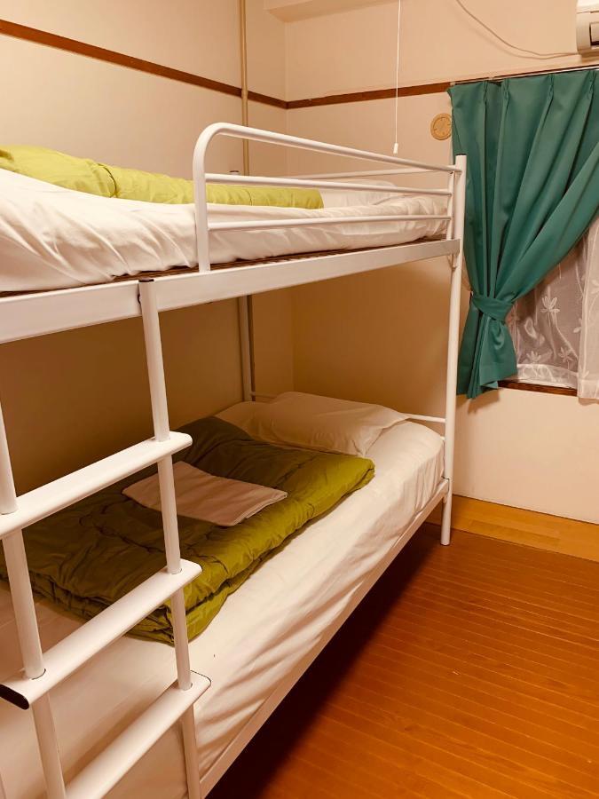 Guesthouse Shiawase Eki Φουκουόκα Εξωτερικό φωτογραφία